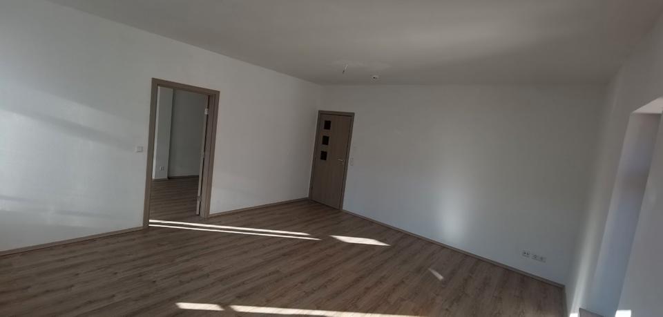 Etagenwohnung Frankenberg (Sachsen) - 4 Zimmer, 103 m&sup2;, 618&euro; | Angebot:26441997