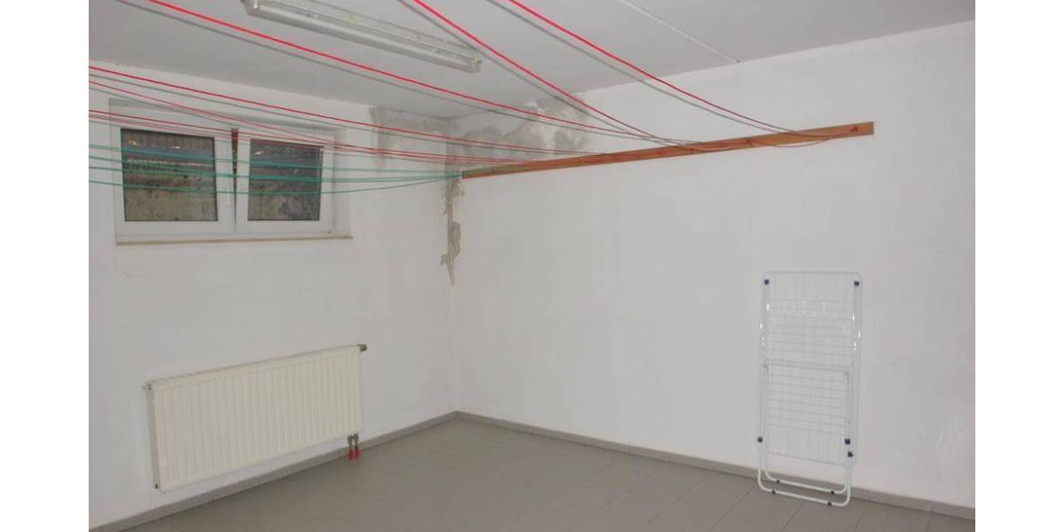 Etagenwohnung Königsbrück - 3 Zimmer, 78 m&sup2;, 780&euro; | Angebot:26733124