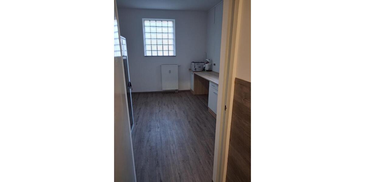 Gewerbeobjekt Kamp-Lintfort Lintfort - 1.500&euro; | Angebot:25370725