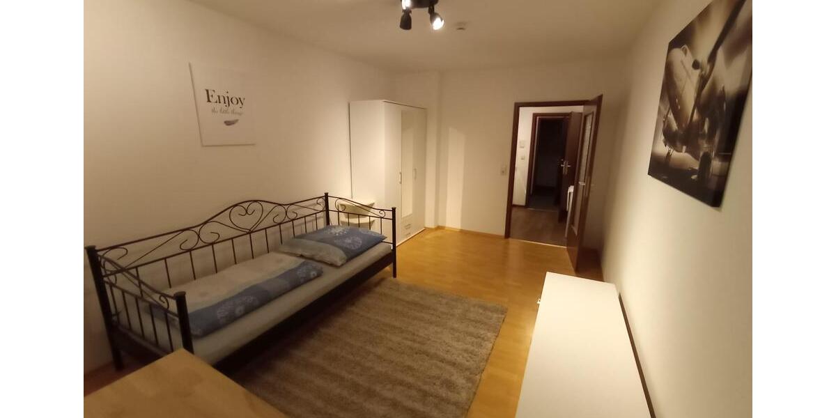 Etagenwohnung Kaiserslautern Bahnheim - 1 Zimmer, 25 m&sup2;, 425&euro; | Angebot:26545221