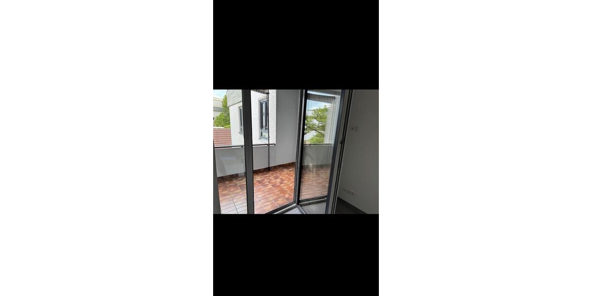 Etagenwohnung Esslingen am Neckar Brühl - 1 Zimmer, 18 m&sup2;, 550&euro; | Angebot:25812881