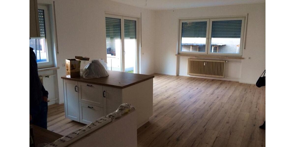 Erdgeschoßwohnung Kaufbeuren - 4 Zimmer, 120 m&sup2;, 1.225&euro; | Angebot:26646640