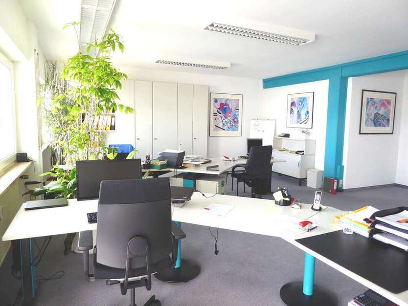 Büro in Waiblingen-Hegnach 950 € 111 m²