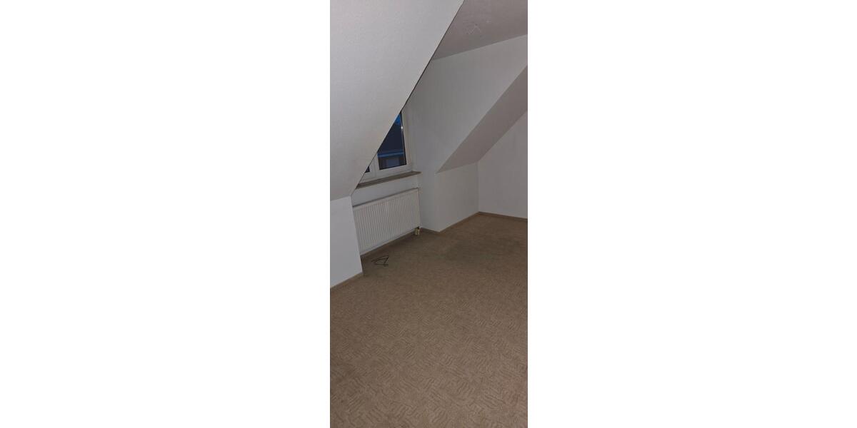 Dachgeschoßwohnung Zella-Mehlis Mehlis - 2 Zimmer, 53 m&sup2;, 390&euro; | Angebot:26564486