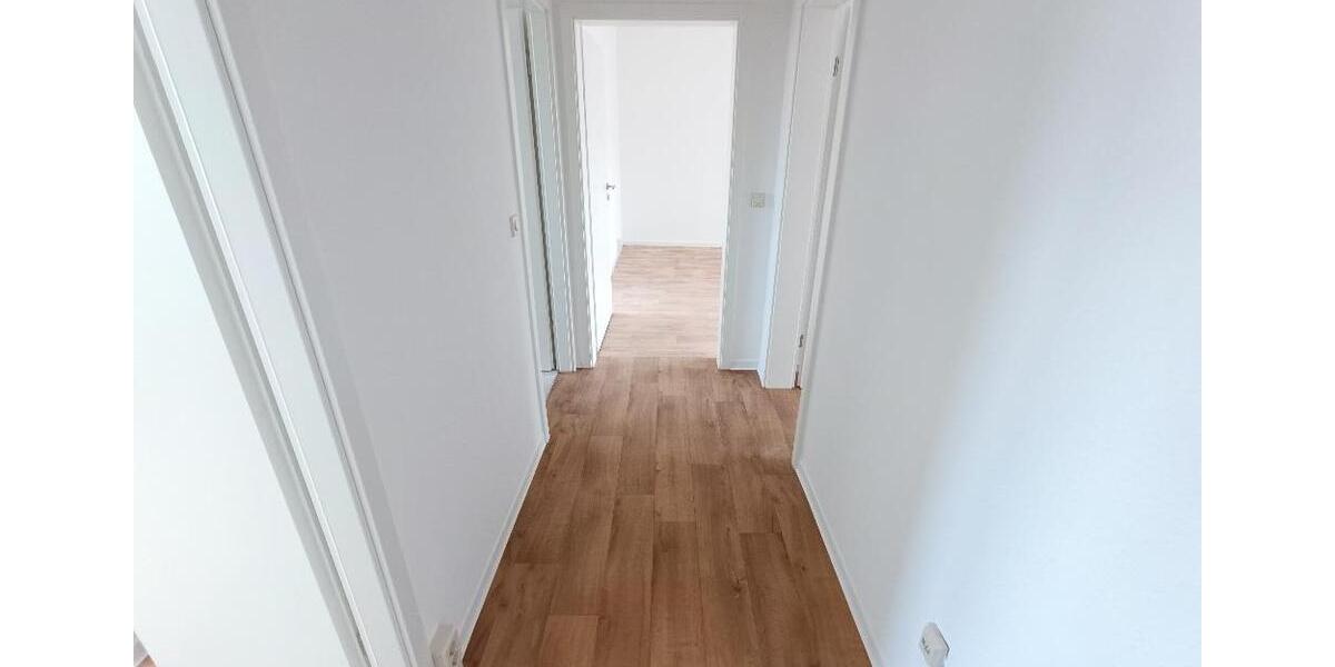 Etagenwohnung Bernburg (Saale) - 4 Zimmer, 70 m&sup2;, 533&euro; | Angebot:26162217