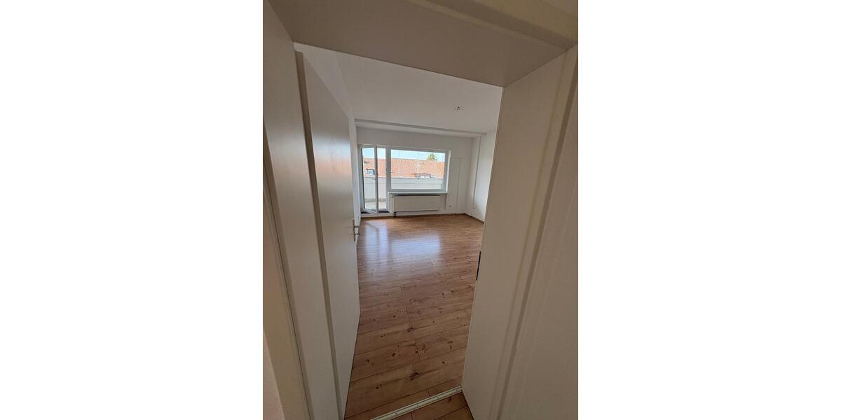 Terrassenwohnung Darmstadt Darmstadt-Ost - 2 Zimmer, 72 m&sup2;, 950&euro; | Angebot:26644169
