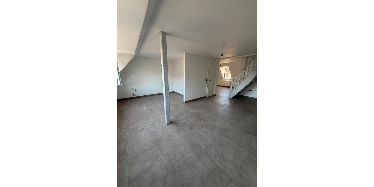 Dachgeschoßwohnung Jülich - 1 Zimmer, 64 m&sup2;, 840&euro; | Angebot:26695805