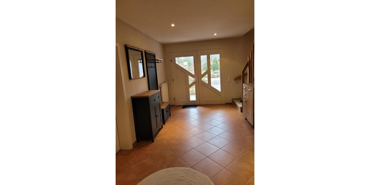 Einfamilienhaus Schneverdingen - 6 Zimmer, 161 m&sup2;, 1.800&euro; | Angebot:25167741