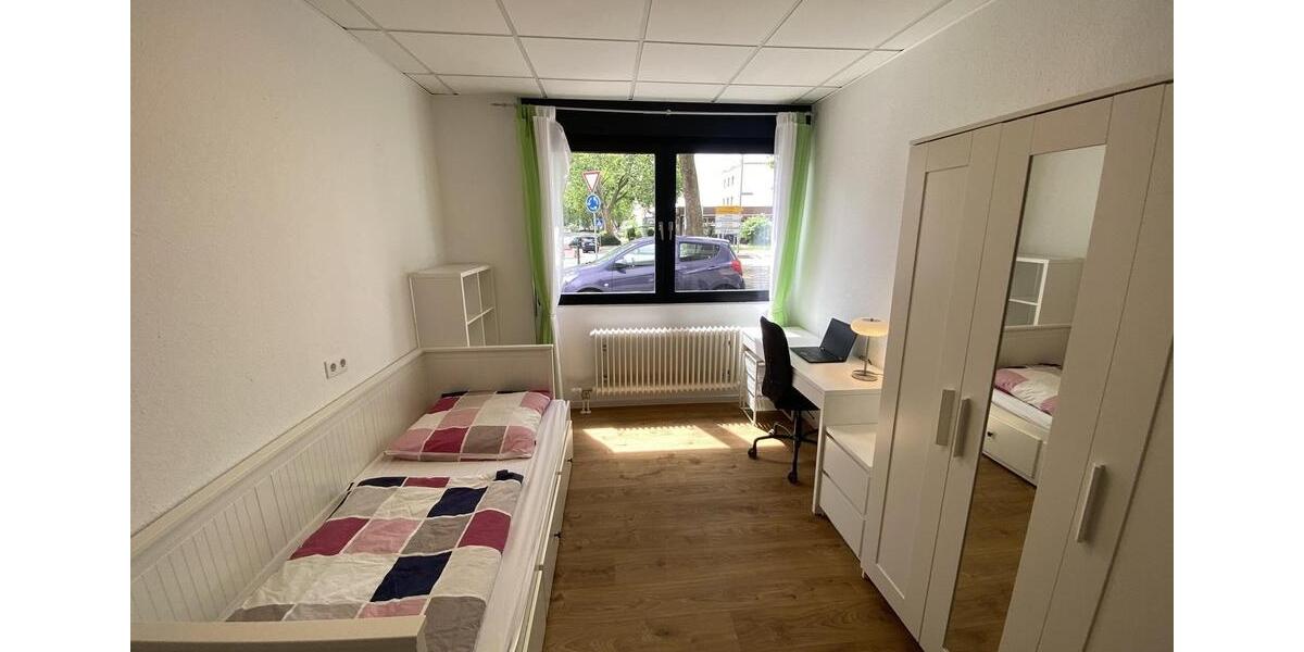 WG-Zimmer in einer 7ner WG mit 3 Bädern zentraler Lage in Worms 1 zimmer