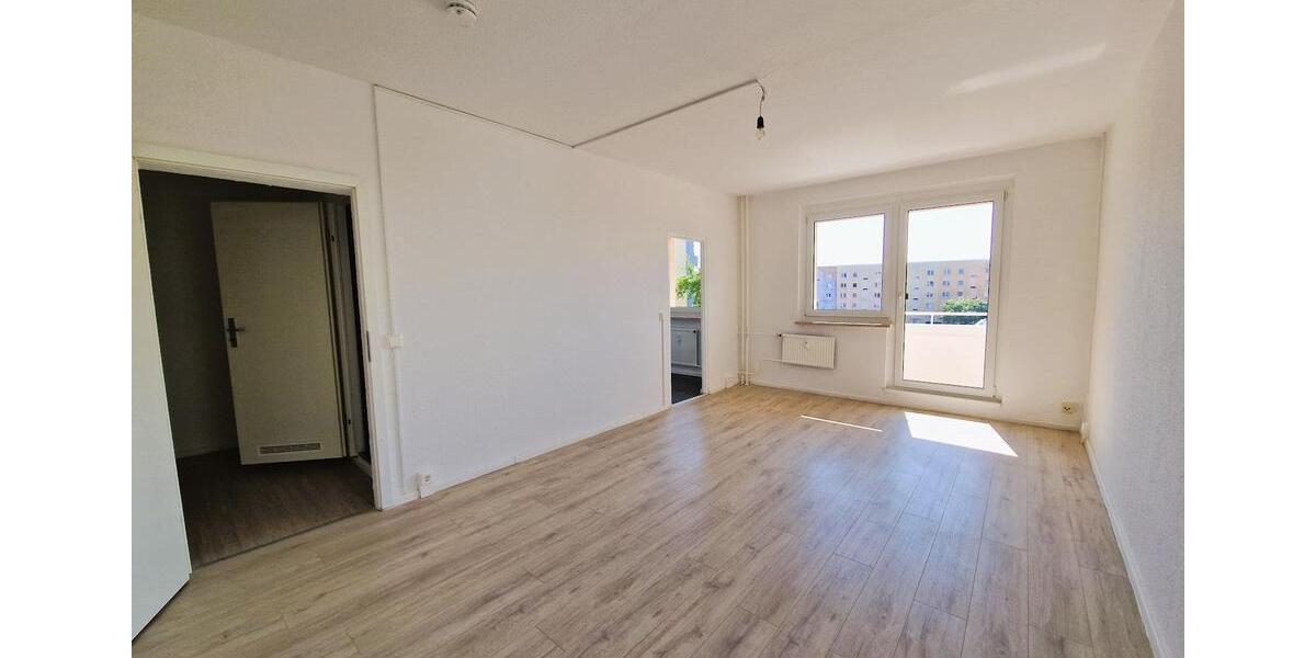Etagenwohnung Zerbst (Anhalt) - 2 Zimmer, 50 m&sup2;, 255&euro; | Angebot:25645218
