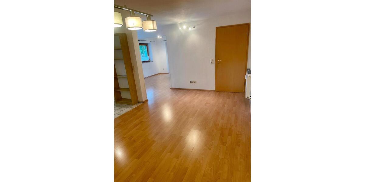 Etagenwohnung Buchloe - 3 Zimmer, 61 m&sup2;, 750&euro; | Angebot:25334675