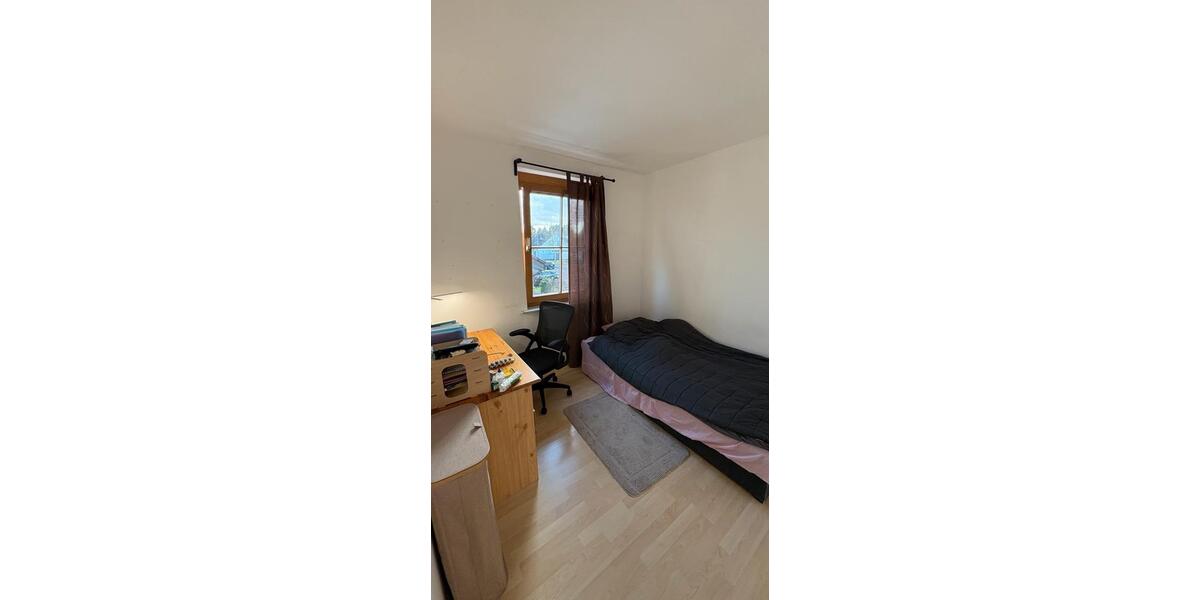 Wohnen auf Zeit Alfter - 5 Zimmer, 14 m&sup2;, 550&euro; | Angebot:24831017