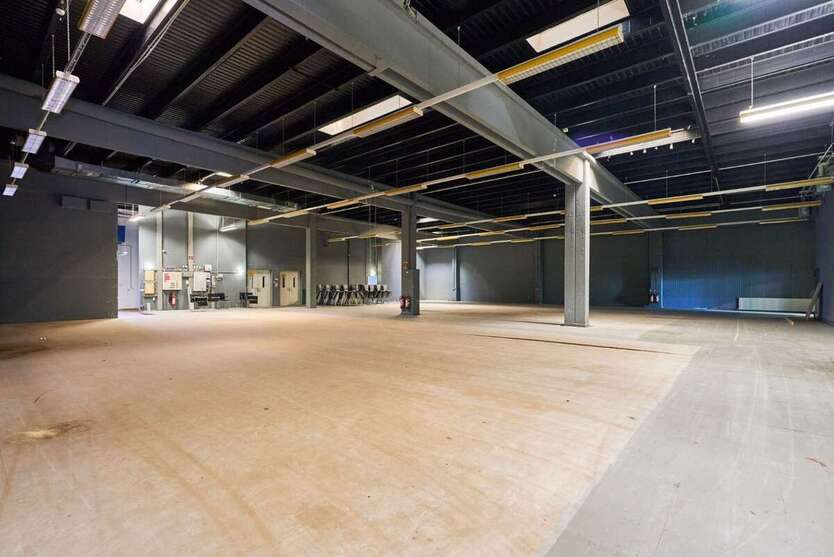 Büro in Augsburg 11.370 € 1749 m² zimmer