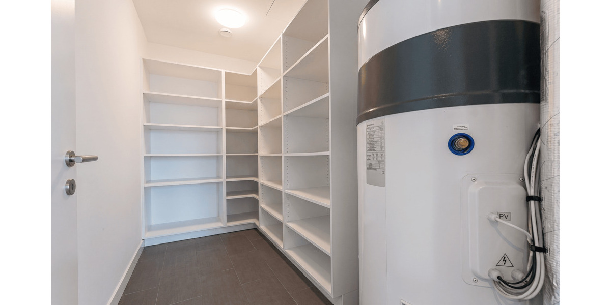 Etagenwohnung Frankfurt am Main Sachsenhausen - 3 Zimmer, 143 m&sup2;, 2.990&euro; | Angebot:26596094