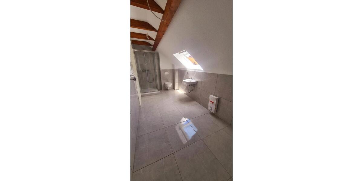 Dachgeschoßwohnung Leer (Ostfriesland) - 3 Zimmer, 62 m&sup2;, 740&euro; | Angebot:26579191