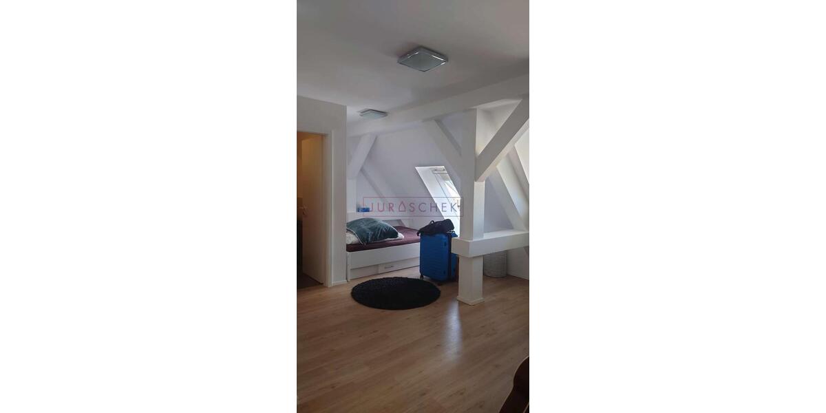 Dachgeschoßwohnung Nürnberg Gärten bei Wöhrd - 1 Zimmer, 26 m&sup2;, 480&euro; | Angebot:25127360