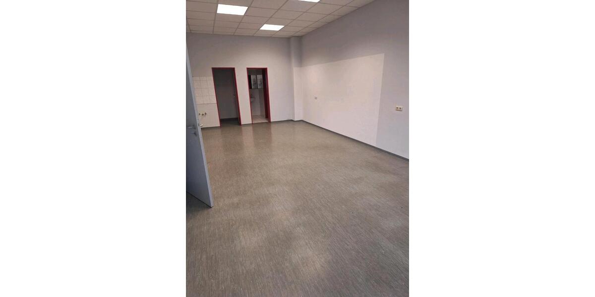 Gewerbeobjekt Beeskow - 2.250&euro; | Angebot:23541779