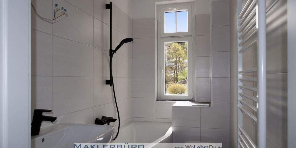 Etagenwohnung Greiz - 3 Zimmer, 82 m&sup2;, 599&euro; | Angebot:25678434