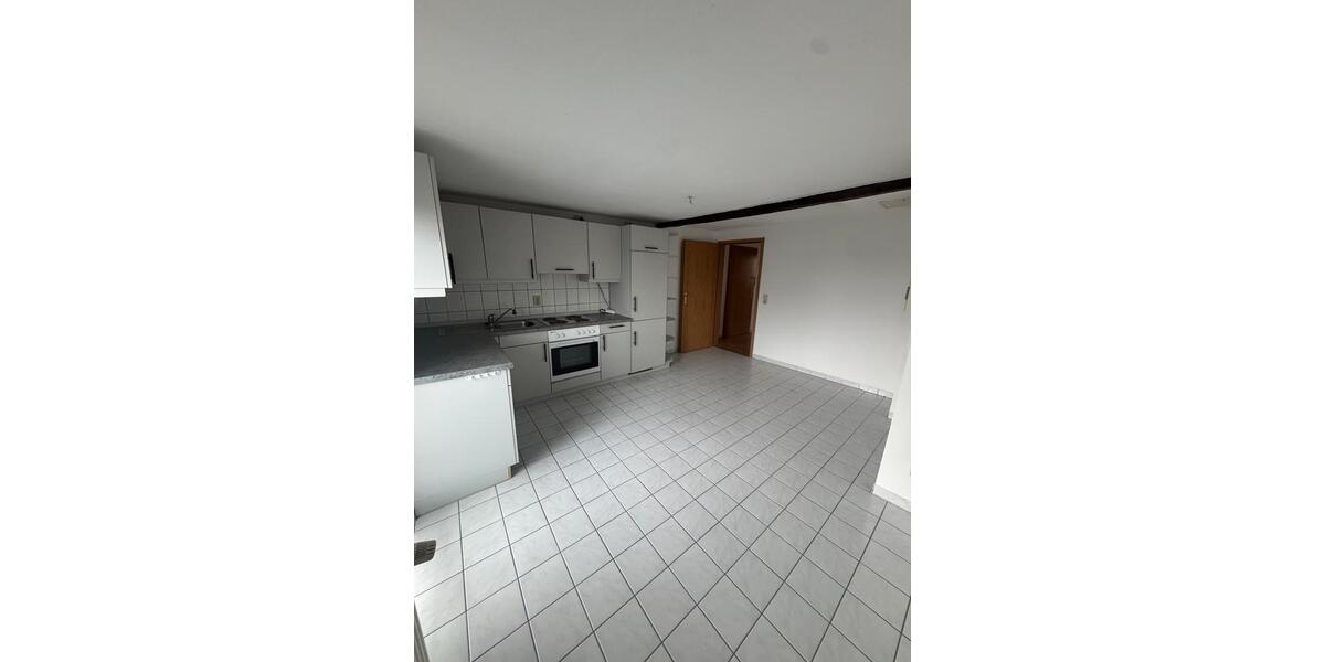 Dachgeschoßwohnung Magdeburg Leipziger Straße - 2 Zimmer, 60 m&sup2;, 570&euro; | Angebot:26038641