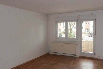 Wohnung Nauen - 3 Zimmer, 59 m&sup2;, 545&euro; | Angebot:26080429