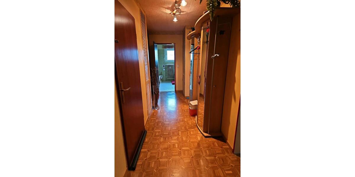 Dachgeschoßwohnung Mühlheim am Main - 3 Zimmer, 84 m&sup2;, 1.100&euro; | Angebot:26652230