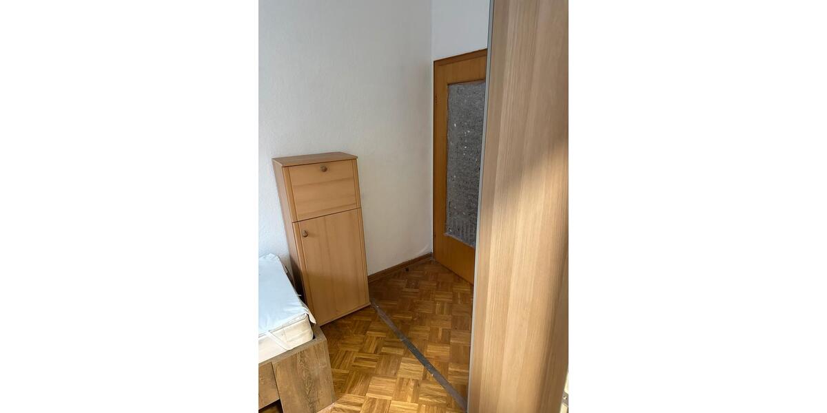 Etagenwohnung Ronnenberg - 2 Zimmer, 25 m&sup2;, 900&euro; | Angebot:26239069