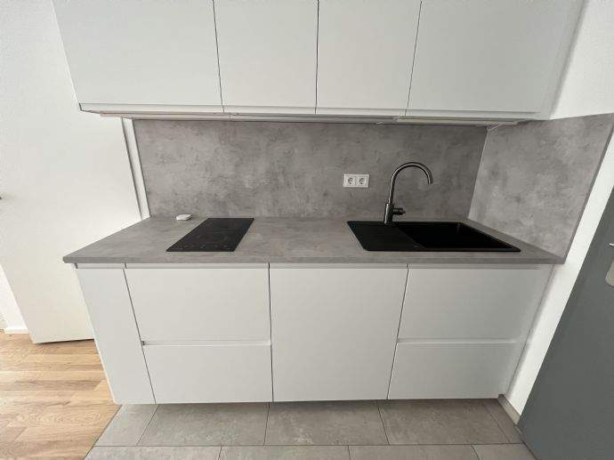 Möblierte 1-Zimmer-Wohnung mit Terrasse nahe Stadtpark! 1 zimmer