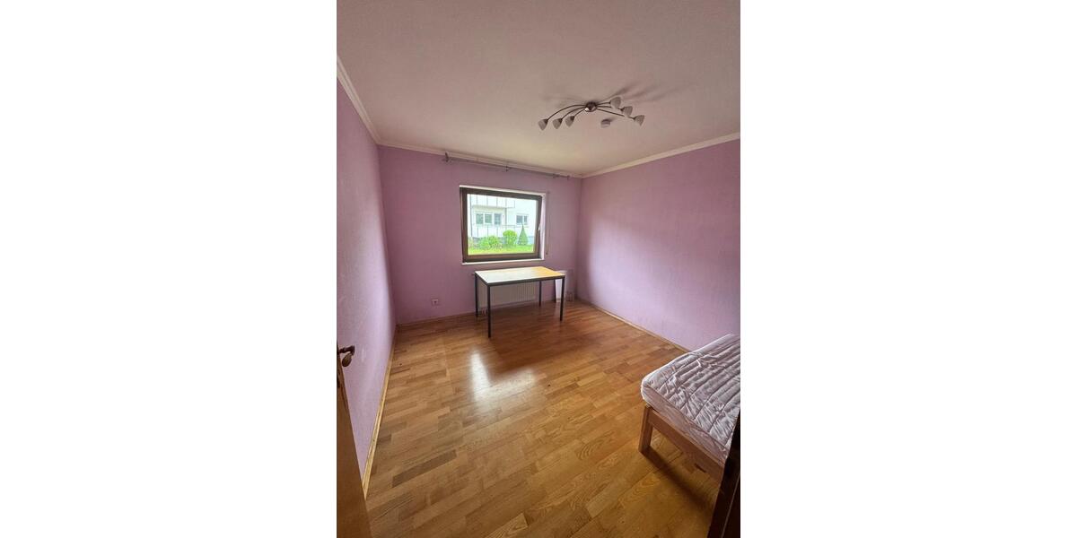 Erdgeschoßwohnung Offenburg - 1 Zimmer, 14 m&sup2;, 560&euro; | Angebot:26630900