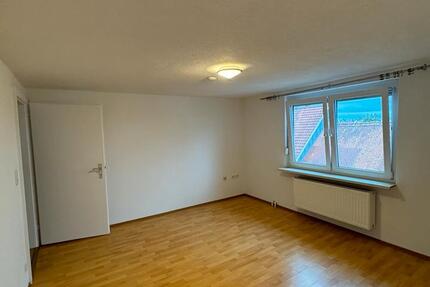 Wohnung Winterlingen - 4 Zimmer, 90 m&sup2;, 600&euro; | Angebot:24851648