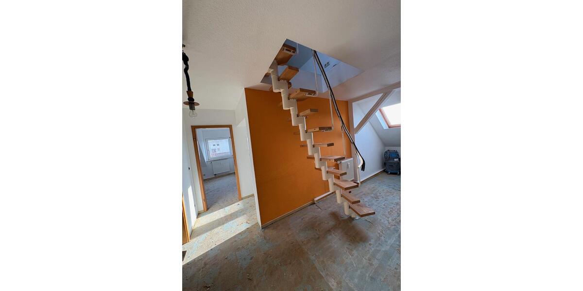 Dachgeschoßwohnung Nordhausen - 3 Zimmer, 74 m&sup2;, 590&euro; | Angebot:24582038