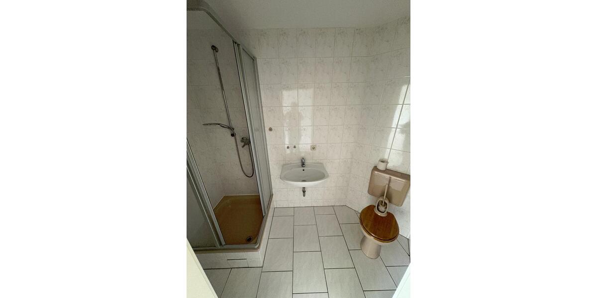 Hochparterre Burg - 1 Zimmer, 44 m&sup2;, 320&euro; | Angebot:21581396