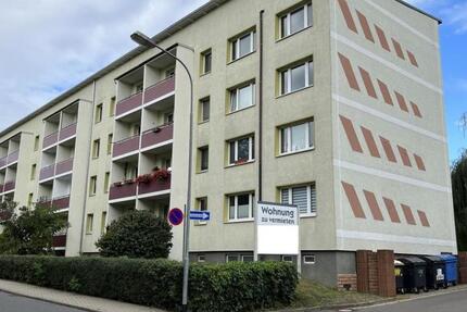 Wohnung Querfurt - 3 Zimmer, 59 m&sup2;, 350&euro; | Angebot:25922723