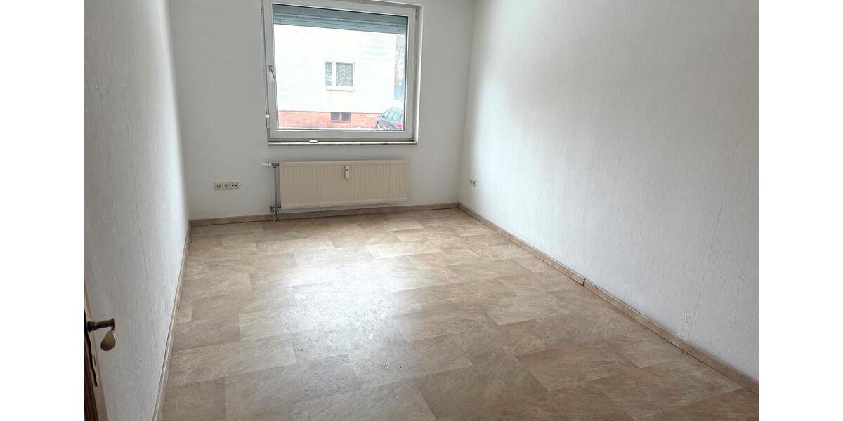 Erdgeschoßwohnung Helmstedt - 4 Zimmer, 110 m&sup2;, 800&euro; | Angebot:24809970