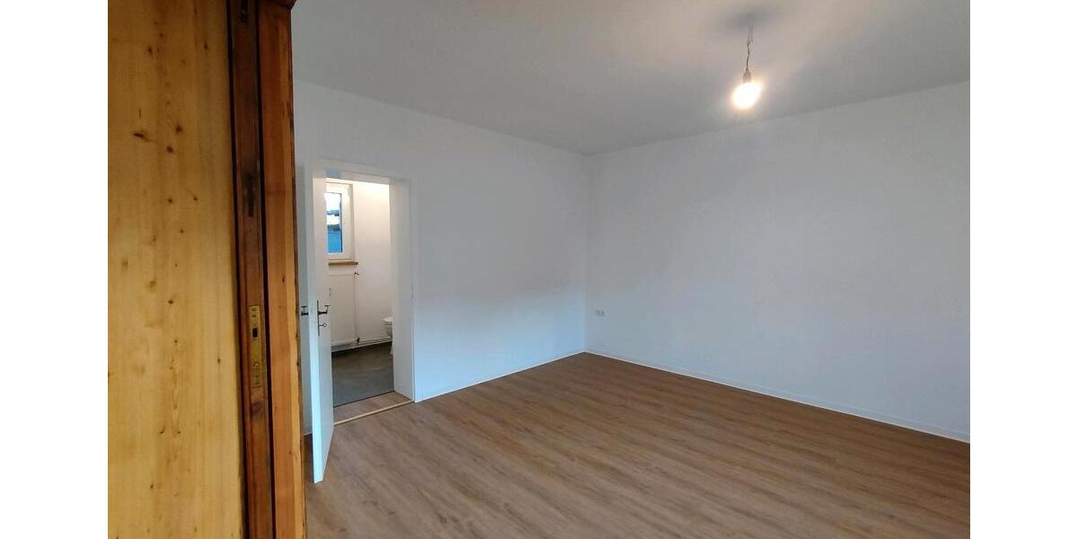 Erdgeschoßwohnung Stadtoldendorf - 2 Zimmer, 51 m&sup2;, 1.234&euro; | Angebot:25225912
