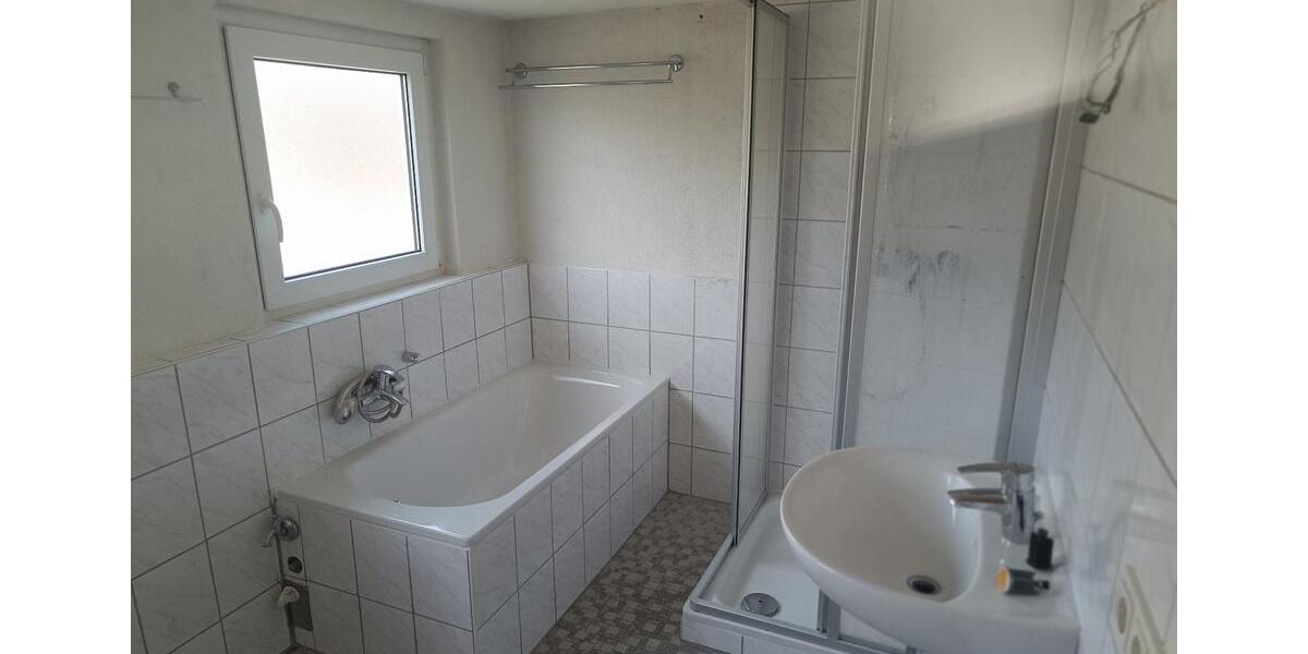 Wohnen auf Zeit Rosbach vor der Höhe - 4 Zimmer, 90 m&sup2;, 1.100&euro; | Angebot:24707809