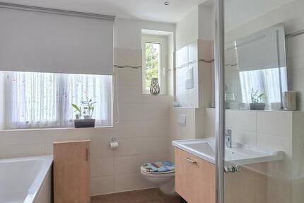 Wohnung Chemnitz Ebersdorf - 3 Zimmer, 71 m&sup2;, 420&euro; | Angebot:26479893