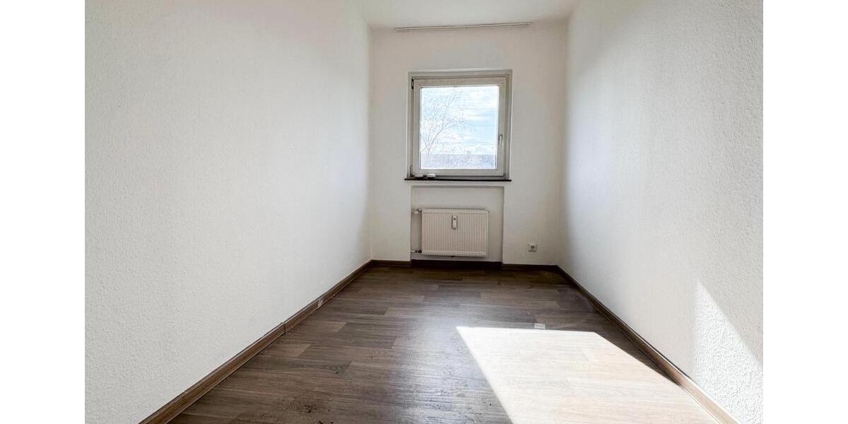 Etagenwohnung Lehrte - 4 Zimmer, 76 m&sup2;, 650&euro; | Angebot:25917975