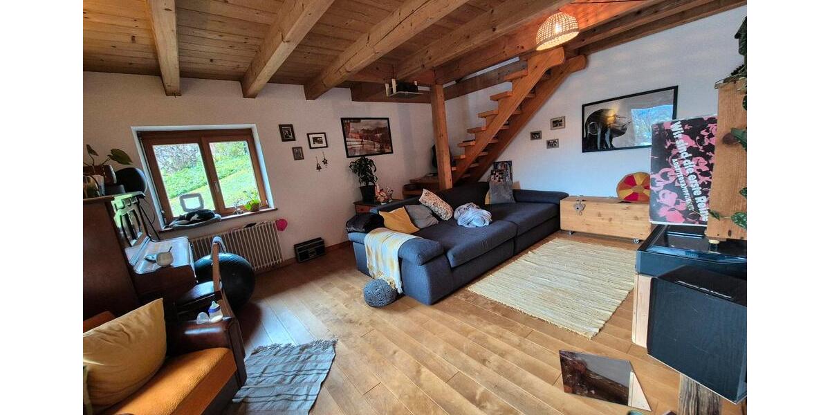 Befristete Untervermietung: 4 Zimmer Wohnung 15.April bis 14.Juni 4 zimmer