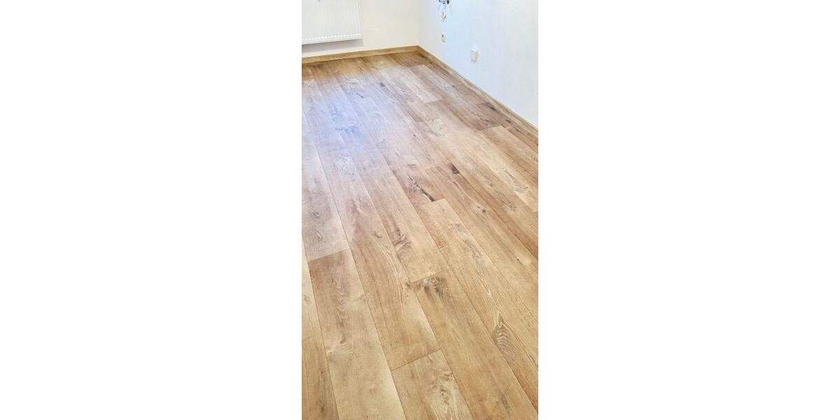Etagenwohnung Schmölln Nödenitzsch - 2 Zimmer, 40 m&sup2;, 272&euro; | Angebot:24034891