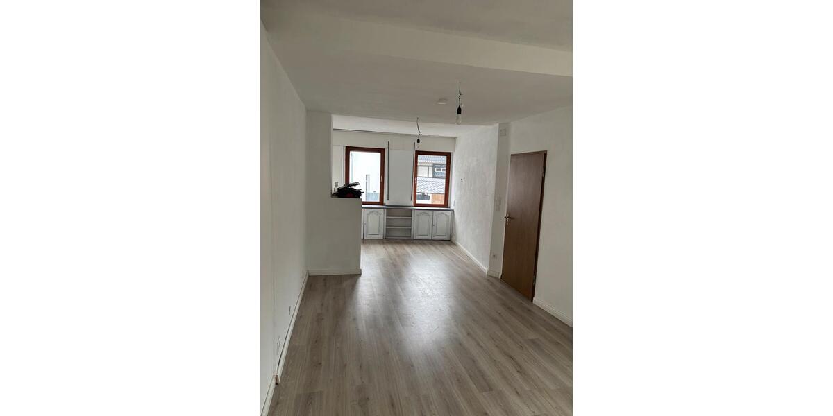 Doppelhaushälfte Polch - 5 Zimmer, 190 m&sup2;, 1.400&euro; | Angebot:26032815