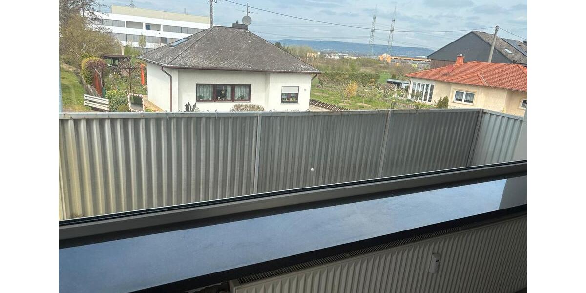 Etagenwohnung Koblenz Bubenheim - 4 Zimmer, 120 m&sup2;, 1.000&euro; | Angebot:26236225