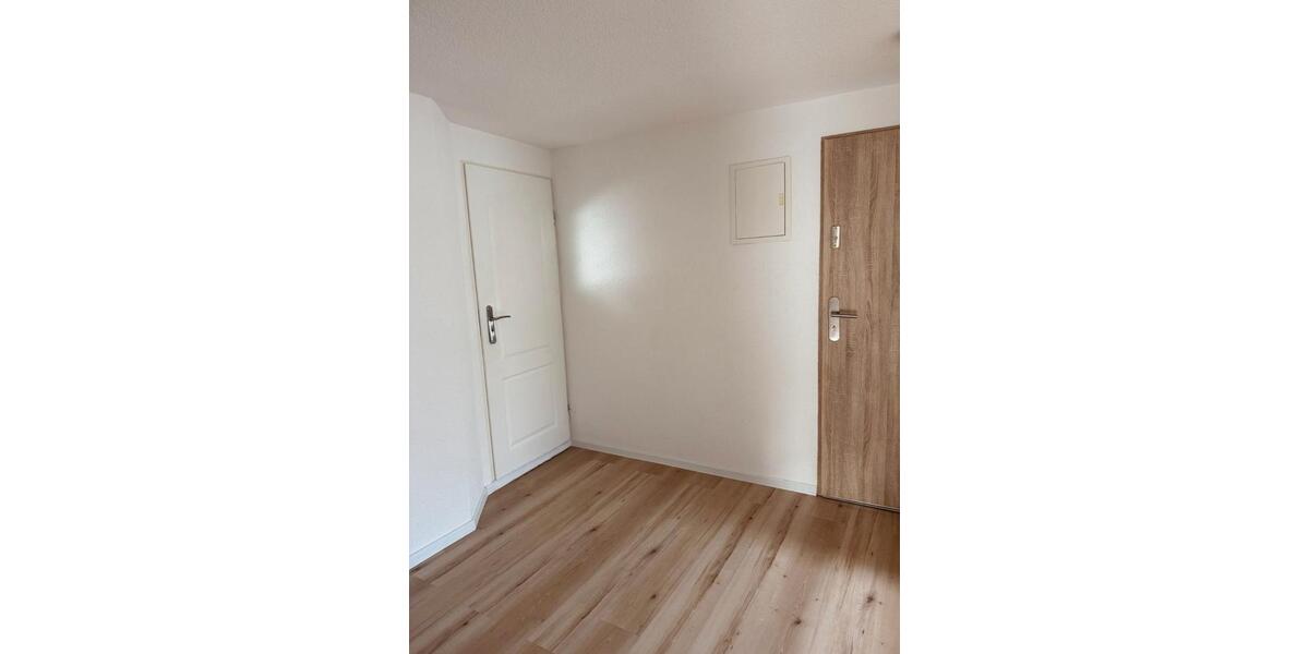 Dachgeschoßwohnung Wilkau-Haßlau Haßlau - 3 Zimmer, 67 m&sup2;, 435&euro; | Angebot:26231450