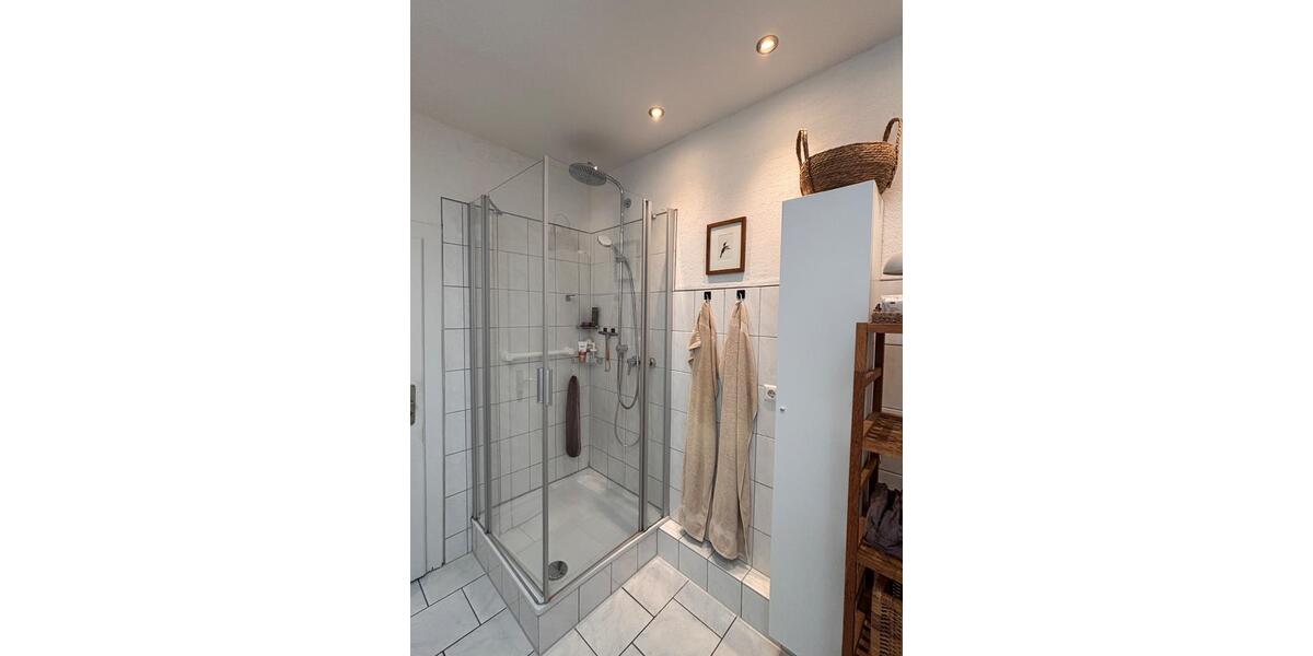 Etagenwohnung Porta Westfalica - 4 Zimmer, 110 m&sup2;, 680&euro; | Angebot:26650123