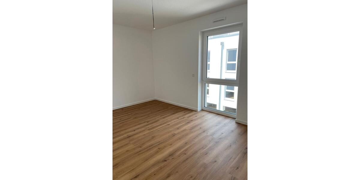 Etagenwohnung Hargesheim - 3 Zimmer, 114 m&sup2;, 1.430&euro; | Angebot:21638972