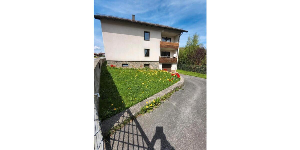 Dachgeschoßwohnung Teisnach - 2 Zimmer, 880&euro; | Angebot:21695159