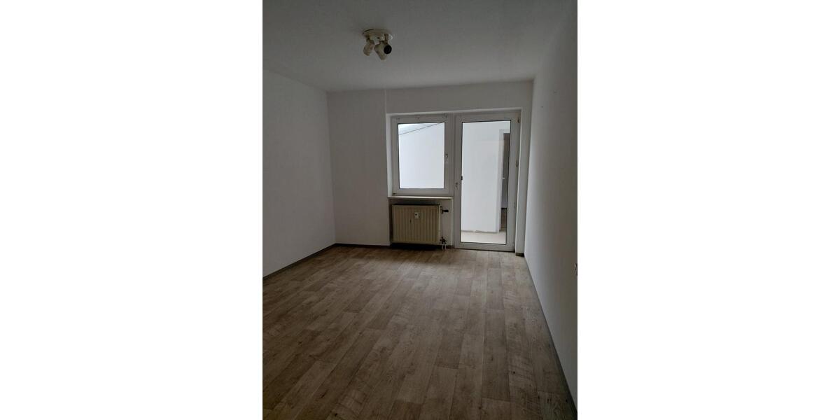 Etagenwohnung Trautskirchen - 5 Zimmer, 118 m&sup2;, 550&euro; | Angebot:25990548