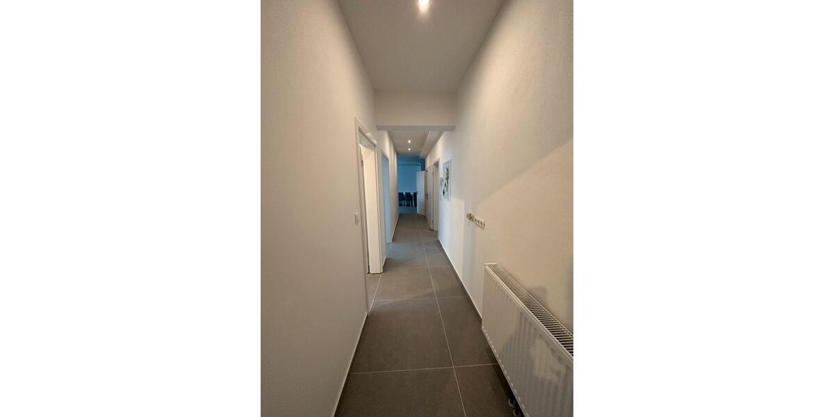 Großzügige 4-Zimmer-Wohnung mit Einfahrt in Stromberg 4 zimmer