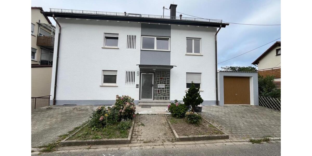 Etagenwohnung Baltmannsweiler - 4 Zimmer, 87 m&sup2;, 1.200&euro; | Angebot:26634518