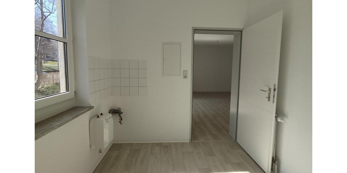 Etagenwohnung Plauen Alt Chrieschwitz - 4 Zimmer, 91 m&sup2;, 540&euro; | Angebot:26671103