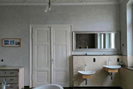 Wohnung Sondershausen - 3 Zimmer, 110 m&sup2;, 129&euro; | Angebot:25934033